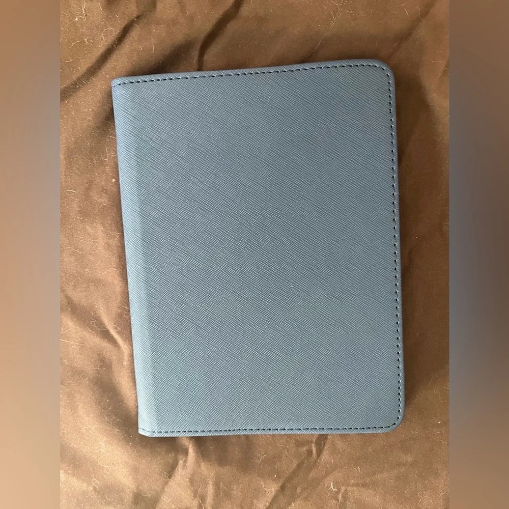 RSAquar Gray Kindle Paperwhite Case With Hand Strap